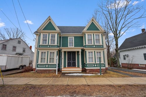 37 E Main St, Georgetown, MA, 01833-2007 | Card Image