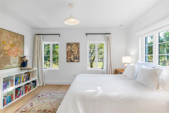 1225 N Greenway Dr, House other with 5 bedrooms, 5 bathrooms and null parking in Coral Gables FL | Image 44