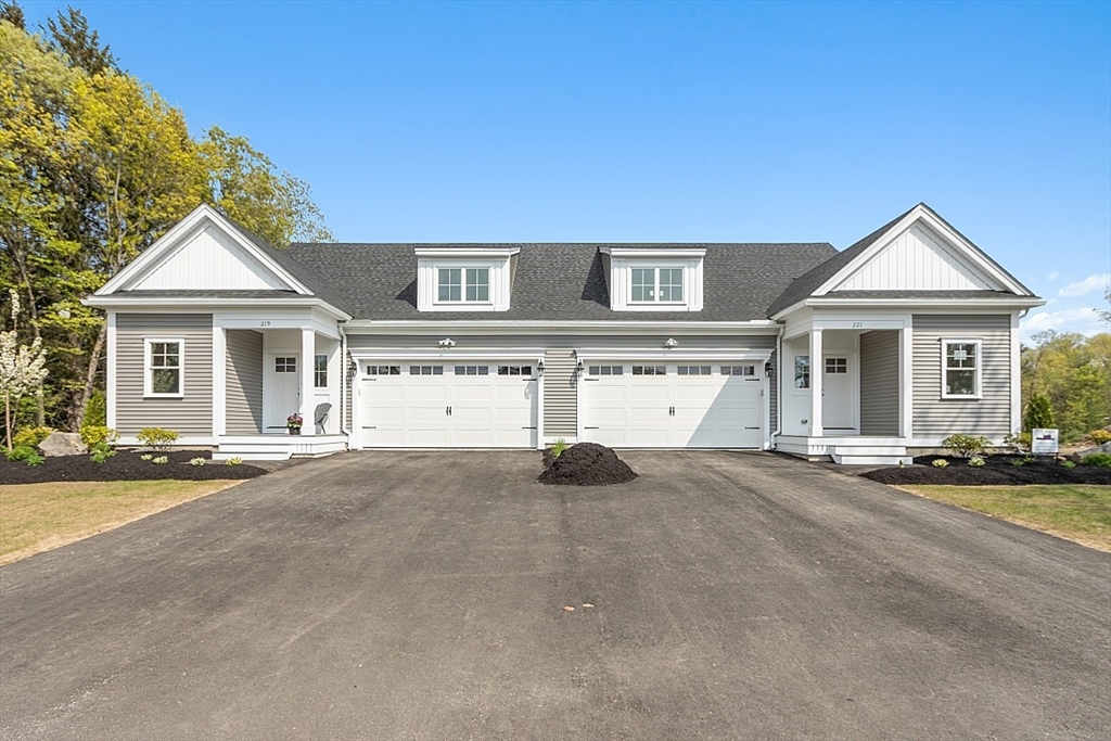 Sewall St, Boylston, MA 01505