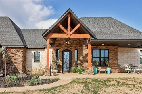 30570 N 2950 Rd, Cashion, OK, 73016-1770 | Card Image