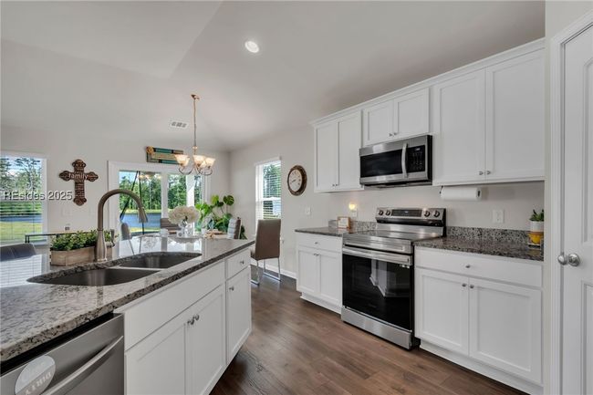 32 Kingswood Path, House other with 4 bedrooms, 2 bathrooms and null parking in Bluffton SC | Image 11