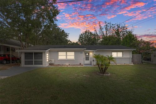 6421 Finance Ave, WEEKI WACHEE, FL, 34607-1720 | Card Image