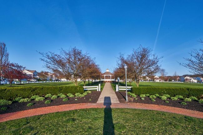 6162 Stonewalk Ln, Condo with 2 bedrooms, 2 bathrooms and null parking in New Albany OH | Image 27