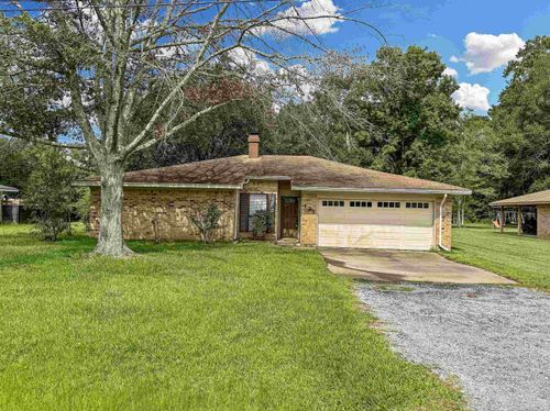 121 Queens Row, Lumberton, TX, 77657-6946 | Card Image