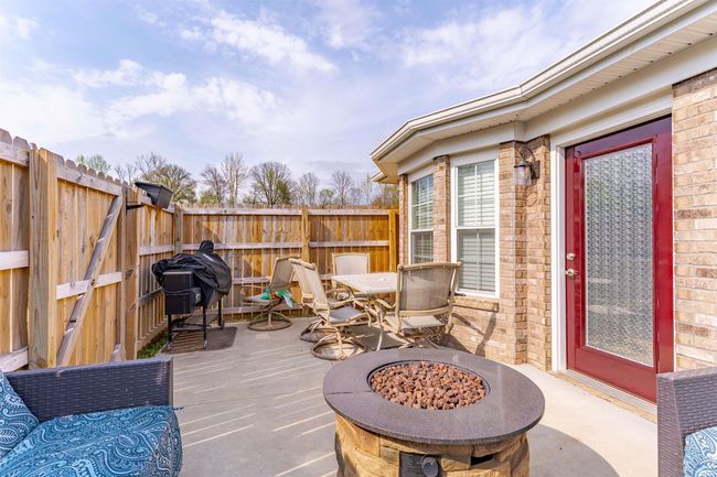 B - 5322 Dauby Dr, Condo with 3 bedrooms, 2 bathrooms and null parking in Evansville IN | Image 31