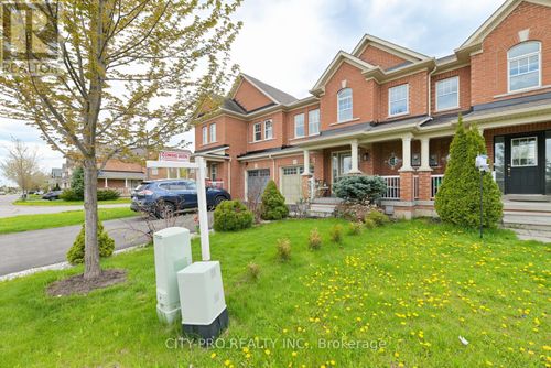 230 Duncan Lane, Milton, ON, L9T7A8 | Card Image