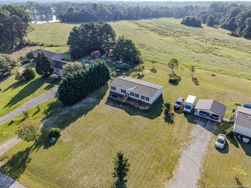 160 Water Hills Ln, Carthage, NC, 28327-9602 | Card Image