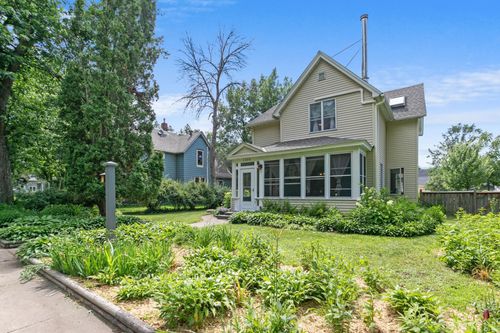 1309 7th St, Hudson, WI, 54016-1321 | Card Image