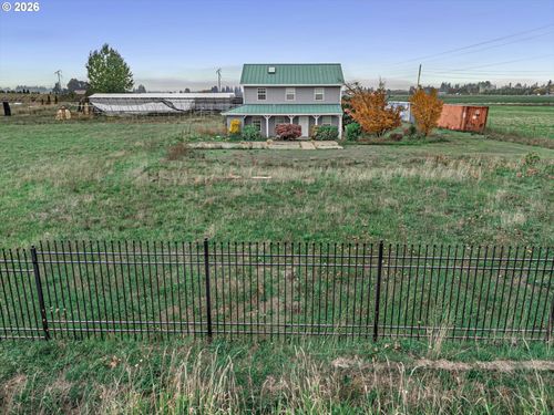 18335 Butteville Rd Ne, Aurora, OR, 97002-8751 | Card Image