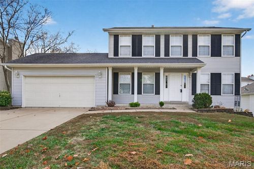1055 Treeshade Dr, Saint Peters, MO, 63376-3843 | Card Image