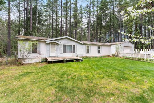 110 Falling Leaf Dr, Selma, OR, 97538-9439 | Card Image