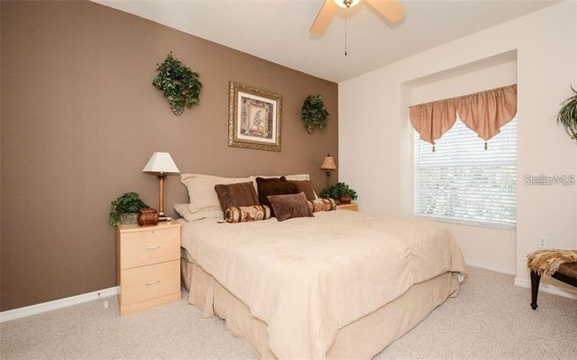 B - 7685 Plantation Cir, Townhouse with 2 bedrooms, 3 bathrooms and null parking in UNIVERSITY PARK FL | Image 12