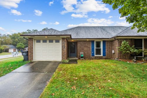 1575 Trent Blvd, Lexington, KY, 40517 | Card Image