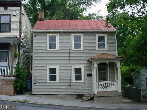 118 E Monmouth St, WINCHESTER, VA, 22601-4650 | Card Image