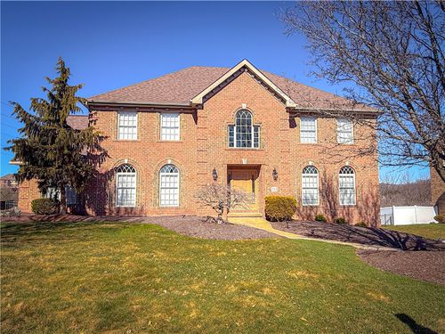 213 Windermere Ct, Canonsburg, PA, 15317-3673 | Card Image