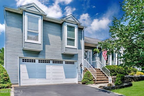 26 Sweet Gum Rd, Howell, NJ, 07731-2936 | Card Image