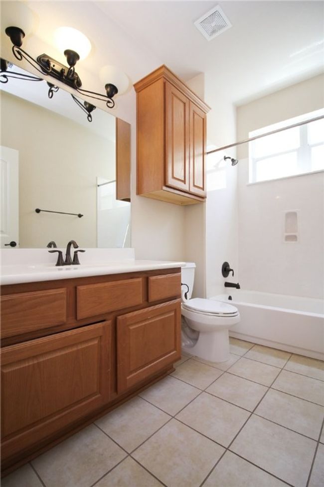 4225 Threadgill St, House other with 3 bedrooms, 3 bathrooms and 2 parking in Austin TX | Image 13