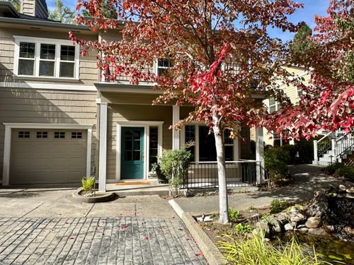 455 Holly St, Ashland, OR, 97520-2923 | Card Image