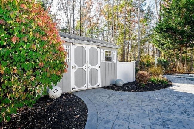 4 Old Logging Rd, House other with 5 bedrooms, 4 bathrooms and 4 parking in Marion MA | Image 38