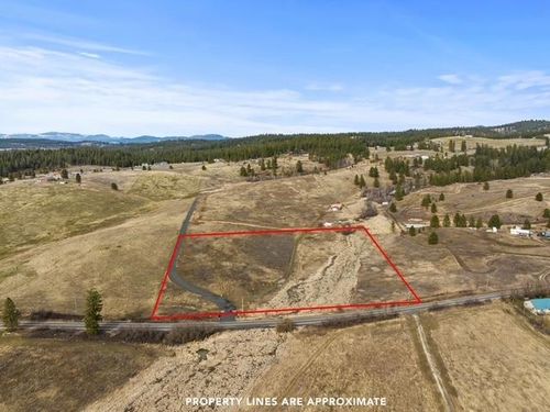 1170X E Tallman Rd, Chattaroy, WA, 99003 | Card Image