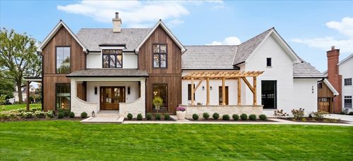 104 S Monroe St, Hinsdale, IL, 60521-3114 | Card Image