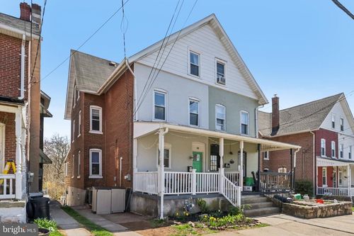 250 Washington St, ROYERSFORD, PA, 19468-2226 | Card Image