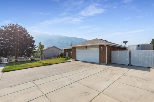 1630 S Jordan Oaks Dr, Sandy, UT, 84070 | Card Image