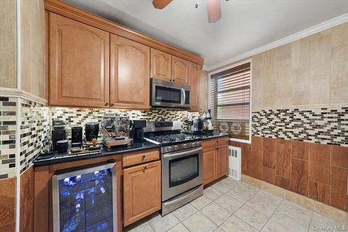 apt-5p-5 Sadore Ln, Yonkers, NY, 10710-4711 | Card Image