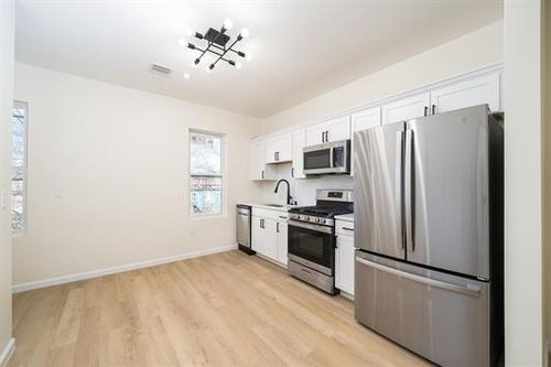 2-155 Van Horne St, Jersey City, NJ, 07304-3319 | Card Image