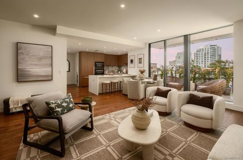 302-2855 5th Ave, San Diego, CA, 92101-6910 | Card Image