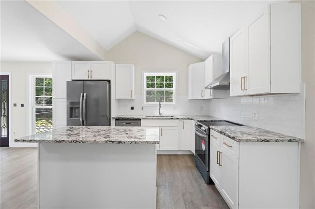 2158 Huckleberry Ln, House other with 5 bedrooms, 4 bathrooms and null parking in Lithia Springs GA | Image 5