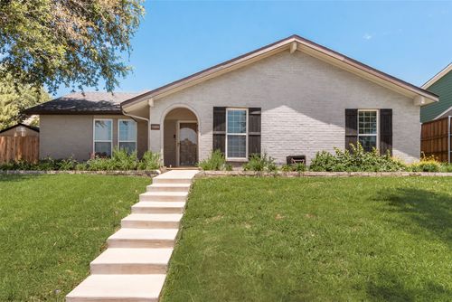 3712 Viewmont Dr, Carrollton, TX, 75007-2811 | Card Image