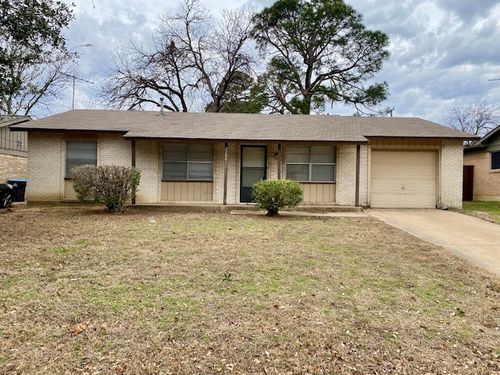 2500 S Fielder Rd, Arlington, TX, 76015-1404 | Card Image