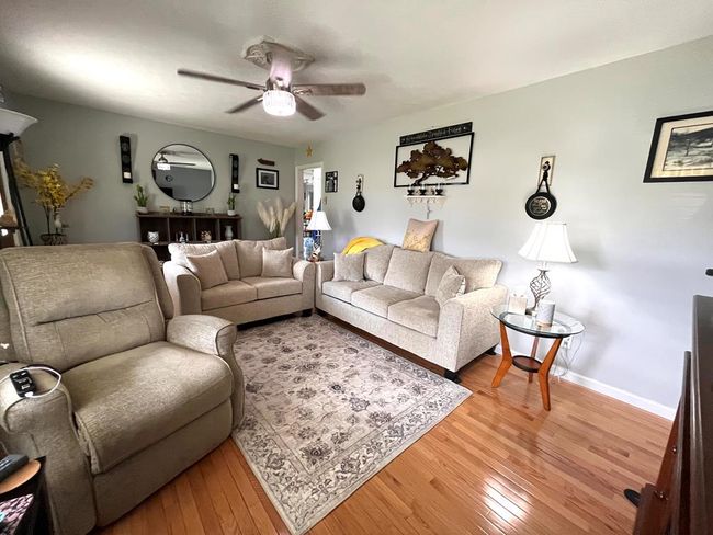 348 Rainbow Cir, House other with 3 bedrooms, 2 bathrooms and null parking in Independence VA | Image 12