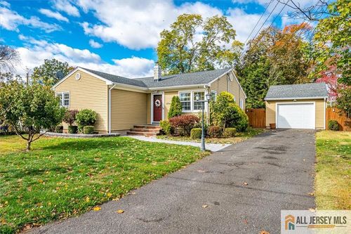 1724 Quincy St, Piscataway, NJ, 08854-1638 | Card Image