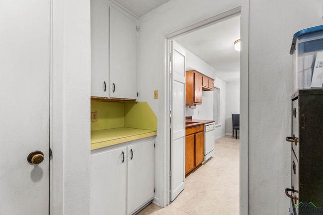 616 Golfcrest Dr, House other with 3 bedrooms, 2 bathrooms and null parking in Longview TX | Image 19