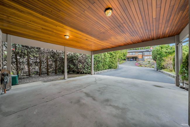 4030 Ripple Rd, House other with 4 bedrooms, 3 bathrooms and 4 parking in West Vancouver BC | Image 13