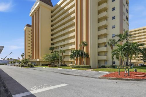 808-4550 Cove Cir, ST PETERSBURG, FL, 33708-6901 | Card Image