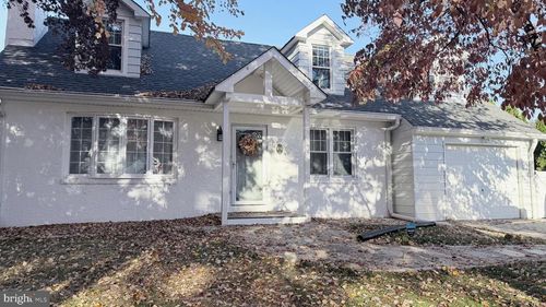 135 Ruth St, FEASTERVILLE TREVOSE, PA, 19053-4155 | Card Image