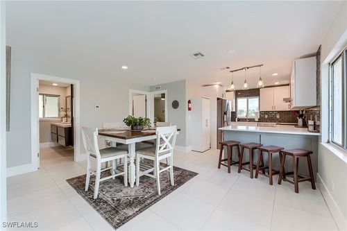 145 Capri Blvd, NAPLES, FL, 34113-8609 | Card Image