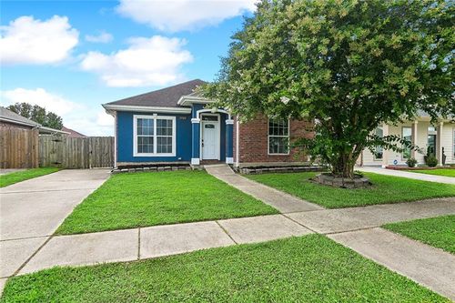 3509 Van Cleave Dr, Meraux, LA, 70075-8024 | Card Image