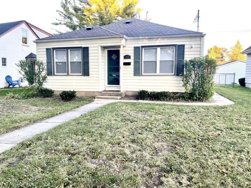 3526 N 77th Street, Milwaukee, WI, 53222 | Card Image