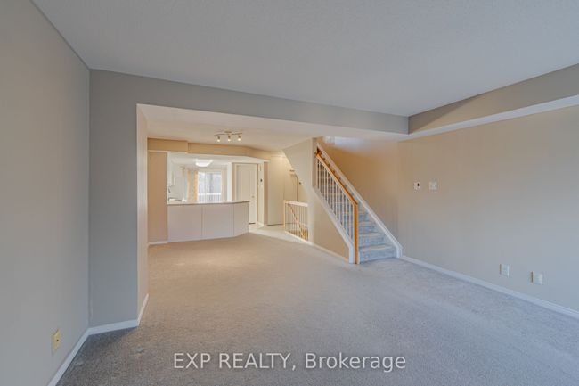 254 Cresthaven Dr, Condo with 2 bedrooms, 3 bathrooms and 1 parking in Ottawa ON | Image 19