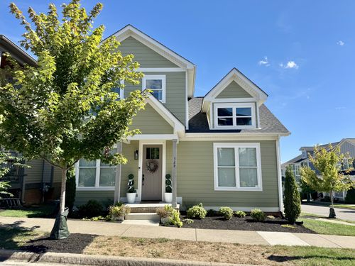 329 Augusta Ave, Pleasant View, TN, 37146-7167 | Card Image