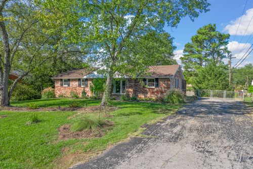 315 Verdun Dr, Clarksville, TN, 37042-4249 | Card Image