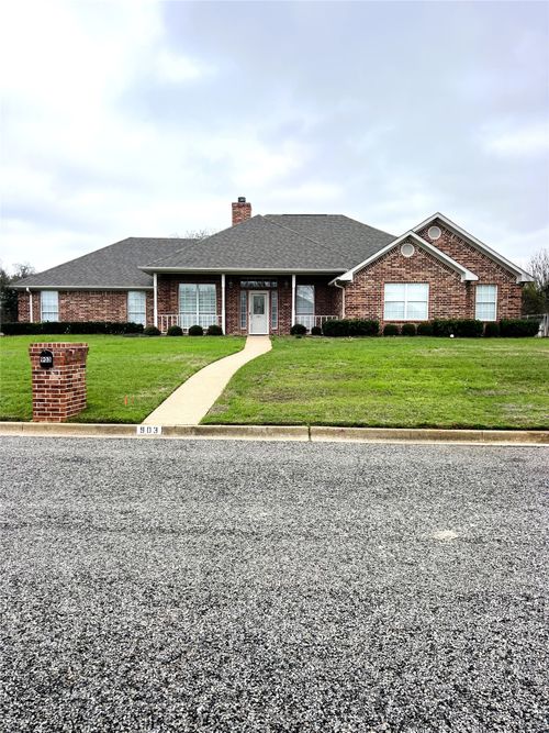 903 Van Winkle Cir, Athens, TX, 75751-2957 | Card Image