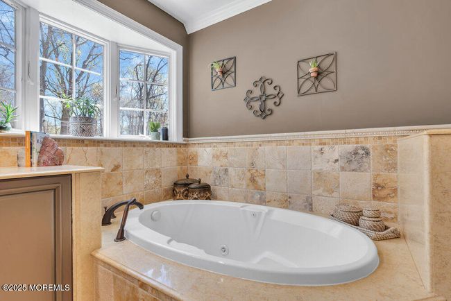 Primary Whirlpool Tub | Image 56