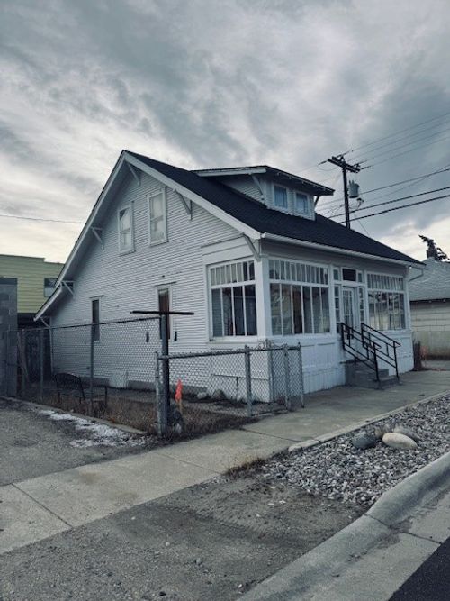 211 Washington St, Anaconda, MT, 59711-2644 | Card Image