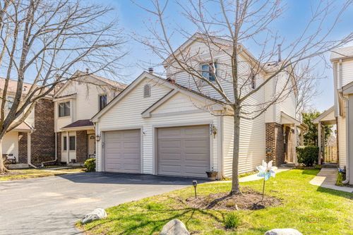 321 E Forest Knoll Dr, PALATINE, IL, 60074-2349 | Card Image