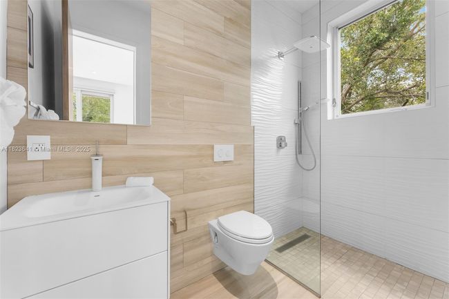 10620 Sw 74 Th Ave, House other with 6 bedrooms, 5 bathrooms and null parking in Pinecrest FL | Image 34